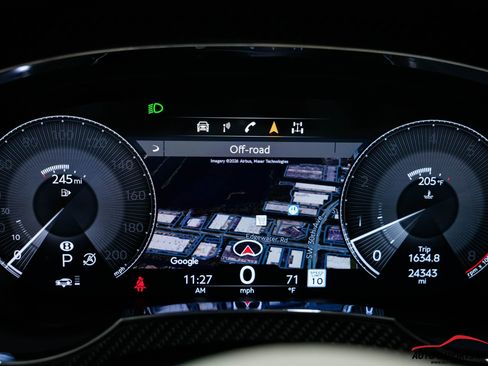 Used 2022 Bentley Bentayga Speed image 94