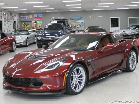 Used 2016 Chevrolet Corvette Z06 w/ 2LZ Preferred Equipment Group RWD image 1