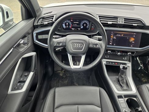 Used 2021 Audi Q3 2.0T Premium image 13