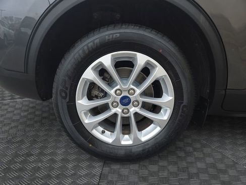 Used 2020 Ford Escape SE image 36