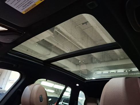 Used 2020 BMW X5 xDrive40i w/ Premium Package AWD/4WD image 12