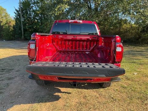 New 2026 GMC Canyon Elevation w/ Convenience Package image 14