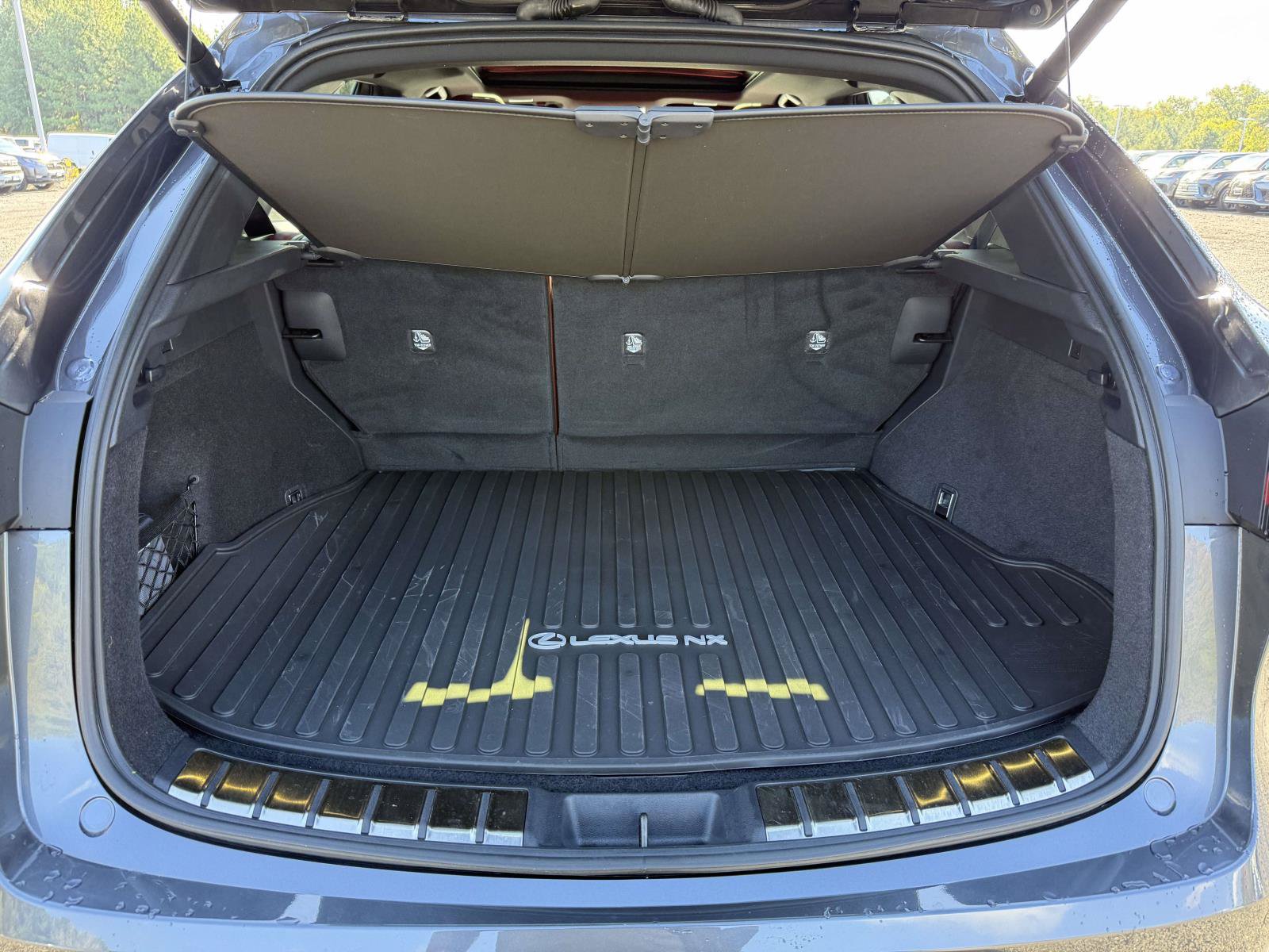 Used 2025 Lexus NX 350h AWD w/ Luxury Package image 30