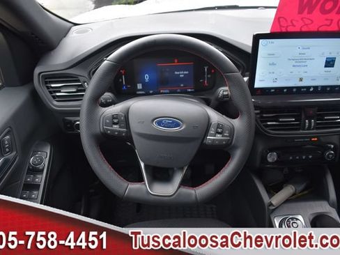 Used 2025 Ford Escape ST-Line w/ Tech Pack #1 FWD image 26
