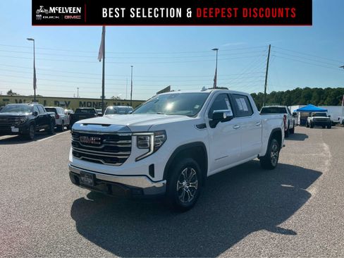 Used 2025 GMC Sierra 1500 SLT AWD/4WD image 1