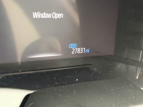 Used 2023 Toyota RAV4 XLE w/ Convenience Package image 9