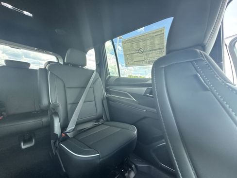 New 2026 Buick Enclave Preferred w/ Power Package FWD image 14
