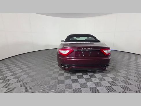 Used 2011 Maserati GranTurismo Convertible RWD image 42