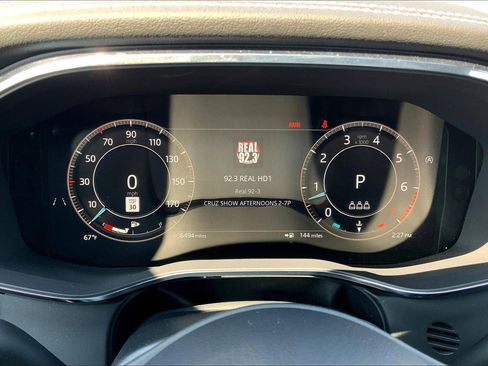 Used 2025 Jaguar F-PACE R-Dynamic S image 17