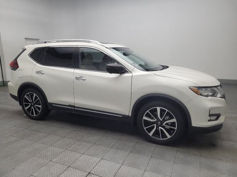 Used 2018 Nissan Rogue SL w/ Premium Package FWD image 11