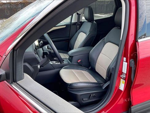 Used 2021 Ford Escape Titanium w/ Titanium Elite Package image 23