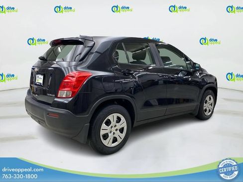 Used 2015 Chevrolet Trax LS w/ LPO, Protection Package FWD image 5