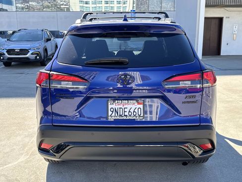 Used 2024 Toyota Corolla Cross Hybrid XSE 4WD (Natl) AWD image 5