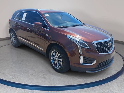 Used 2023 Cadillac XT5 Premium Luxury FWD image 3