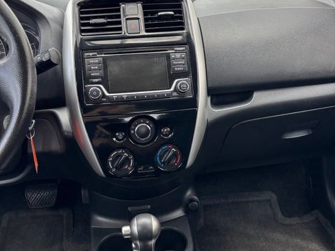 Used 2017 Nissan Versa Note SV FWD image 15