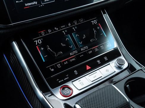 New 2026 Audi RS Q8 performance image 21