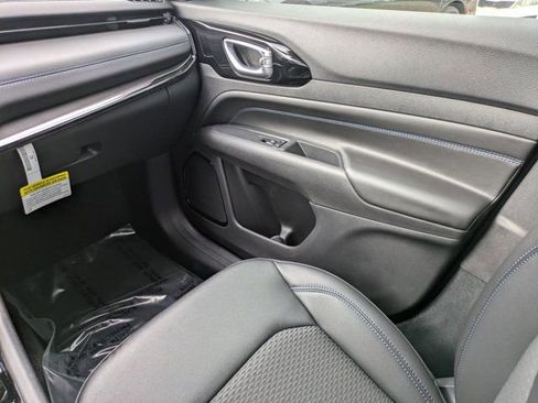 New 2026 Jeep Compass Latitude image 15