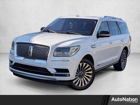 Used 2018 Lincoln Navigator Reserve w/ Technology Package image 1
