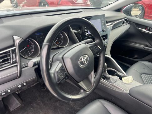 Used 2024 Toyota Camry SE w/ Convenience Package FWD image 8