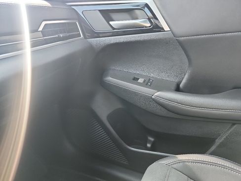 Used 2024 Mitsubishi Outlander SE Black Edition AWD/4WD image 28