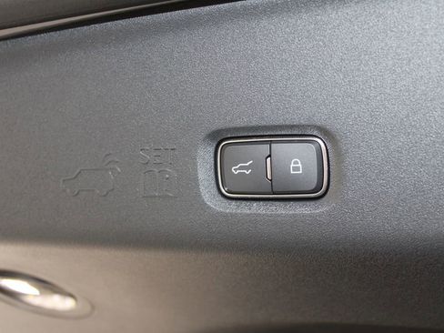 New 2025 Lincoln Navigator Reserve w/ Jet Appearance Package image 22