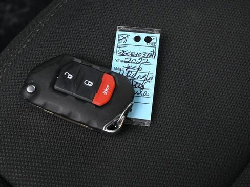 Used 2022 Jeep Wrangler Unlimited Sport AWD/4WD image 16
