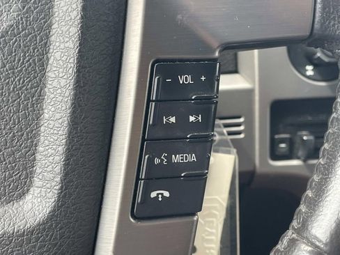 Used 2014 Ford F150 Limited RWD image 29