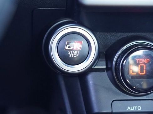 Used 2024 Toyota GR86 TRUENO Edition image 29