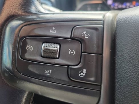 Used 2022 GMC Sierra 3500 Denali w/ Denali Ultimate Package image 23