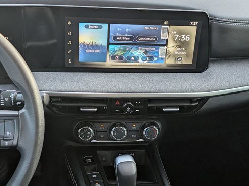 Certified 2025 Nissan Kicks SV w/ Charging Package AWD/4WD image 12