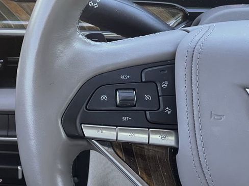 Certified 2023 Cadillac Escalade ESV Premium Luxury Platinum image 14