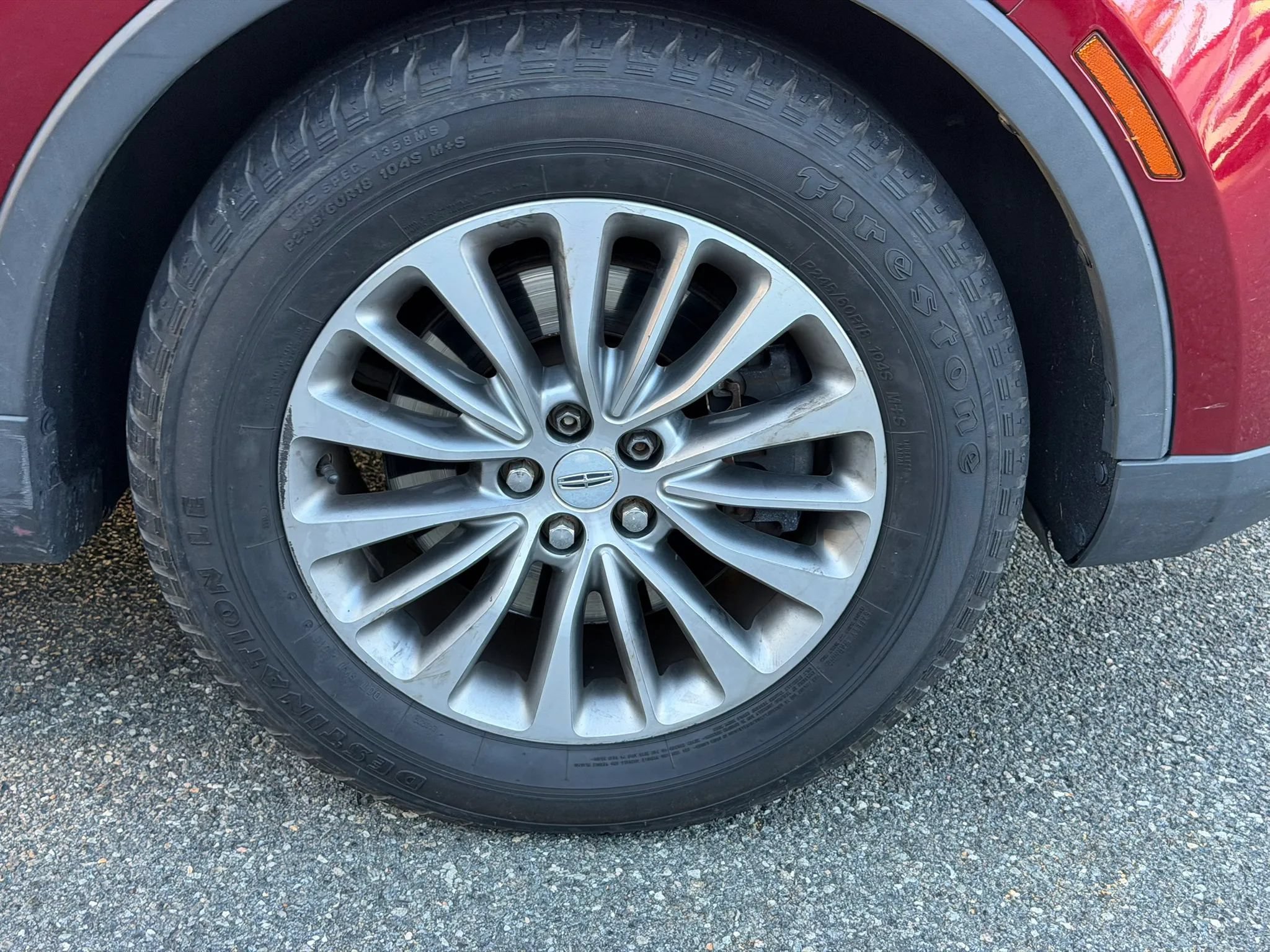 Used 2016 Lincoln MKX Select w/ Select Plus Package AWD/4WD image 9