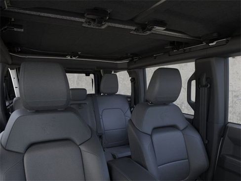 New 2025 Ford Bronco Outer Banks image 12