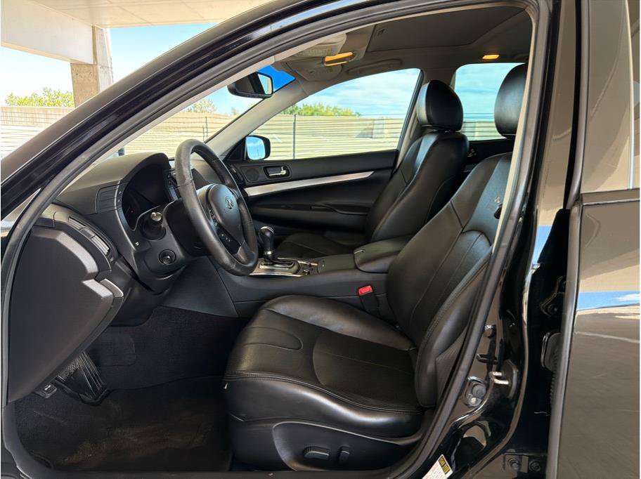 Used 2013 INFINITI G37 x Sedan w/ Premium Pkg AWD/4WD image 10