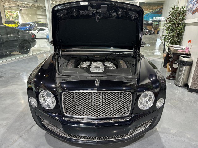 Used 2011 Bentley Mulsanne RWD image 25