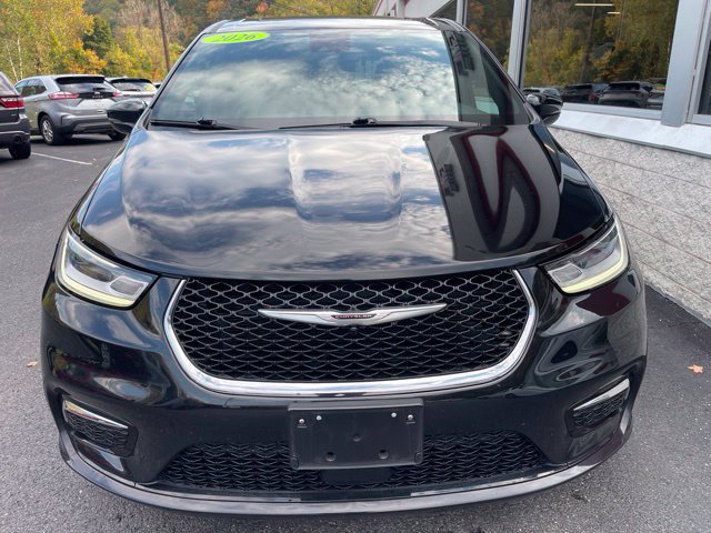 Used 2026 Chrysler Pacifica Limited FWD image 3