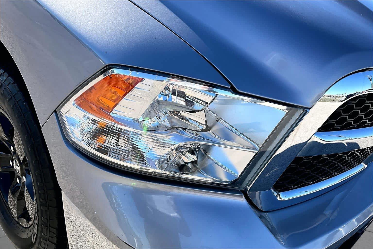 Used 2019 RAM 1500 Tradesman w/ Chrome Plus Package RWD image 27