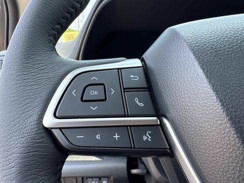 New 2026 Toyota Sienna XLE FWD image 13