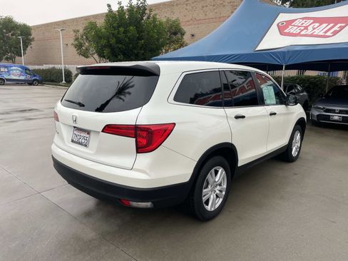 Used 2017 Honda Pilot LX image 25