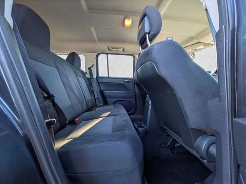 Used 2016 Jeep Patriot Sport w/ Power Value Group image 17