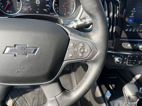 Used 2023 Chevrolet Traverse Premier w/ Redline Edition image 19