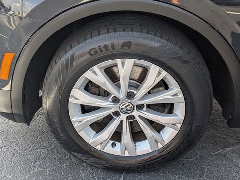 Used 2018 Volkswagen Tiguan S FWD image 20
