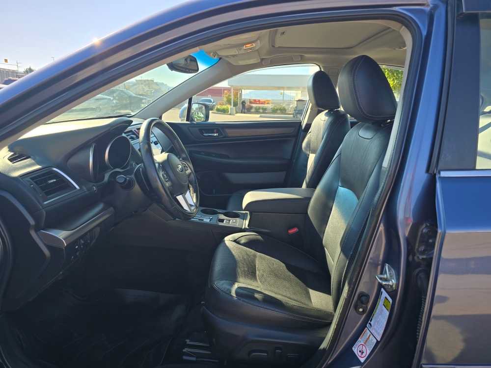 Used 2015 Subaru Legacy 3.6R Limited AWD/4WD image 9