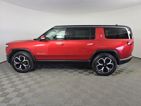 Used 2024 Rivian R1S Adventure AWD/4WD image 2