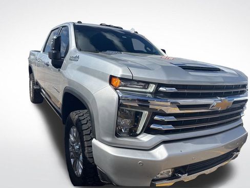 Used 2023 Chevrolet Silverado 2500 High Country w/ Z71 Off-Road Package image 15