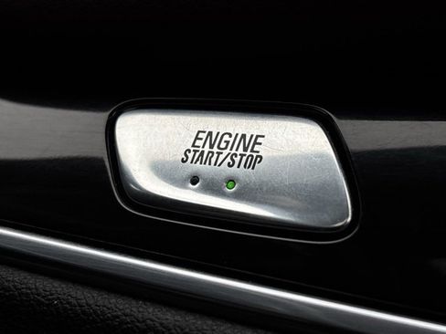 Used 2020 Buick Enclave Avenir w/ Avenir Technology Package image 37