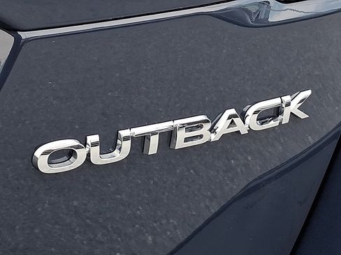 Used 2025 Subaru Outback Premium w/ Popular Package #1A AWD/4WD image 45