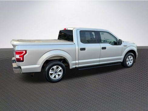 Used 2018 Ford F150 XLT RWD image 4