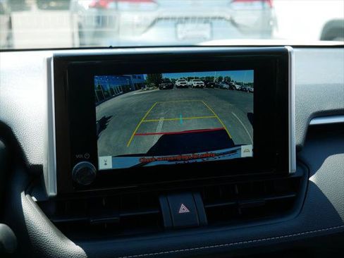 Certified 2025 Toyota RAV4 XLE AWD/4WD image 18