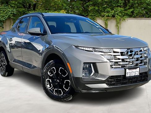 Used 2022 Hyundai Santa Cruz SEL Premium w/ Cargo Package image 1